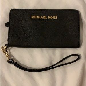 Michael Korda Wristlet Wallet